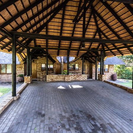Legend Safaris 257B - In Kruger Park Lodge Hazyview Dış mekan fotoğraf